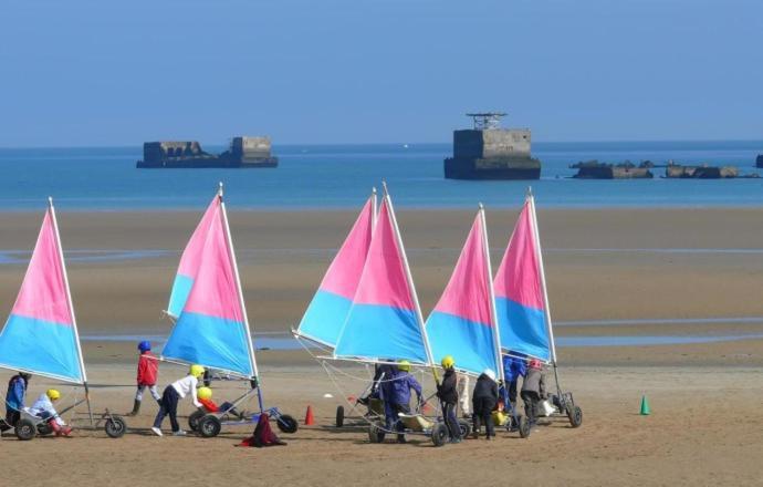 Grand Gite De La Ferme De La Tourelle Longues-sur-Mer Eksteriør bilde